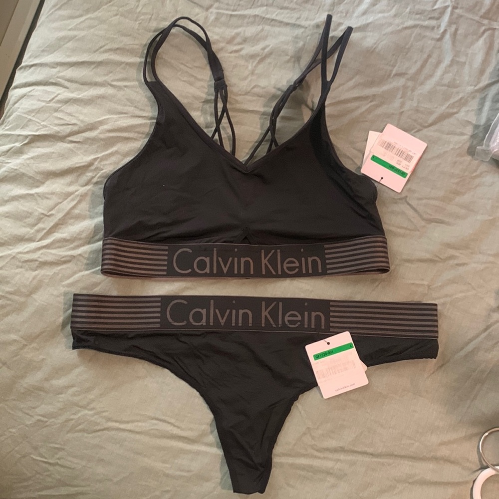 Calvin Klein Set